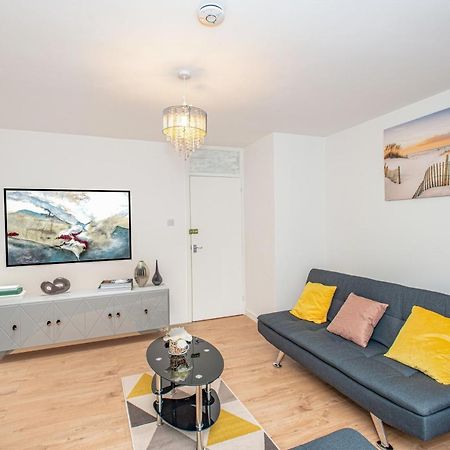 Stunning Four Bedroom House Close To Excel, O2 & Central London With Free Parking Londres Exterior foto